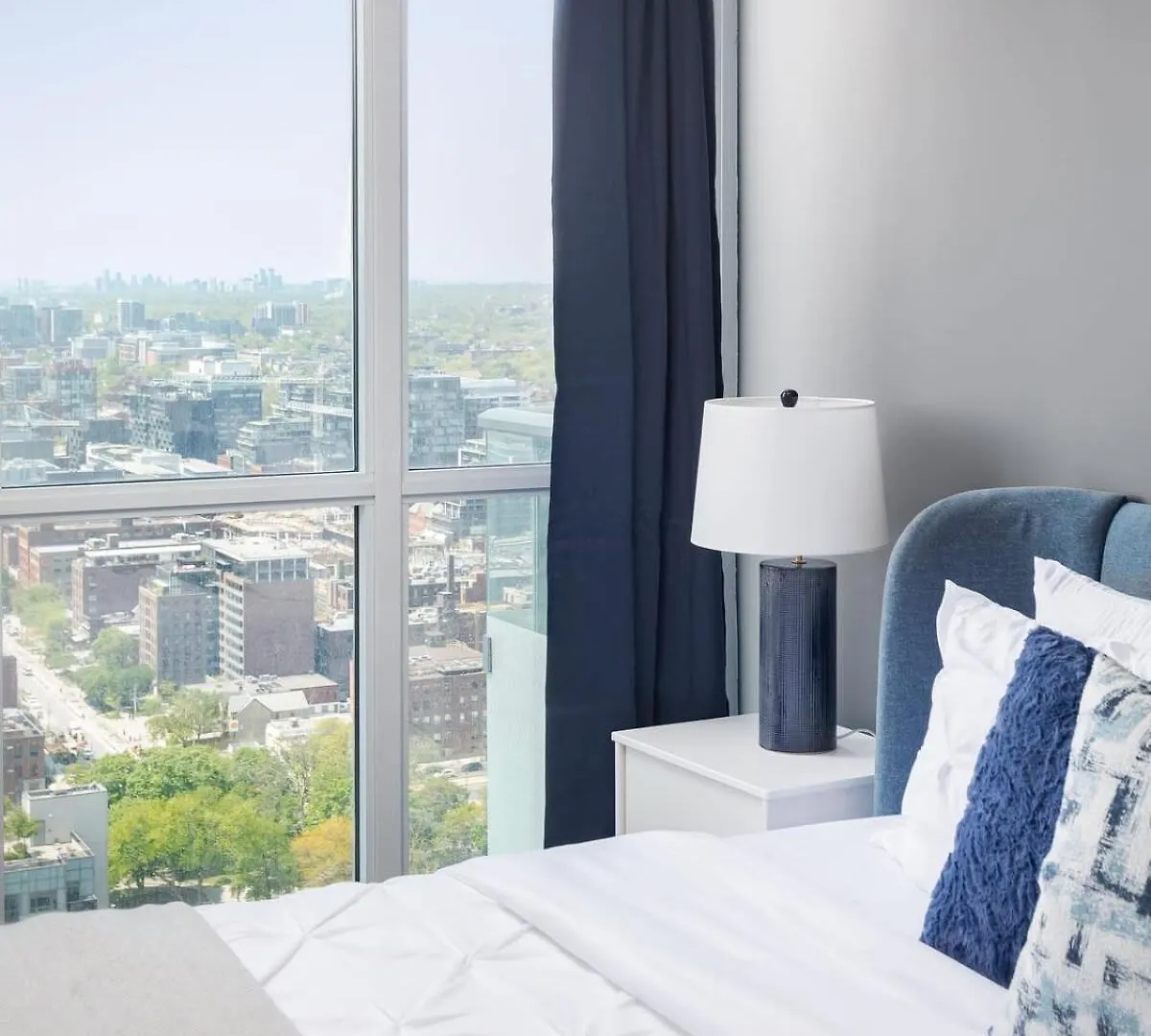 5 Star Location Mtcc Rogers Centre Parking Apartment Toronto