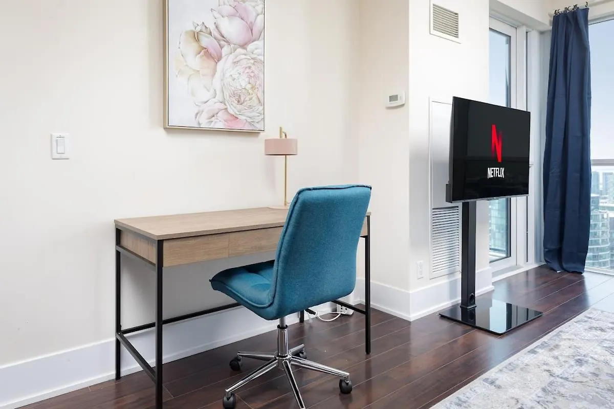 5 Star Location Mtcc Rogers Centre Parking Apartment Toronto Canada